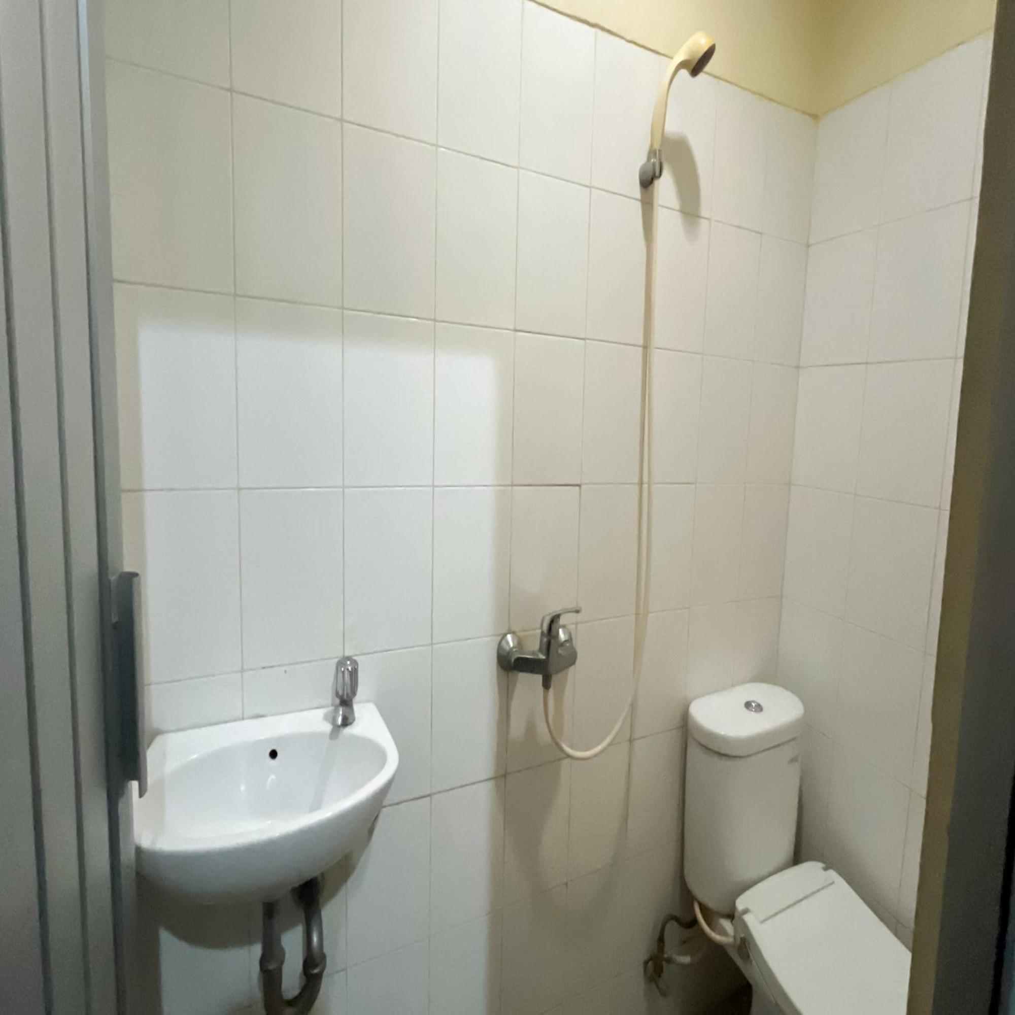 Arcadia Rooms Redpartner Jakarta Extérieur photo